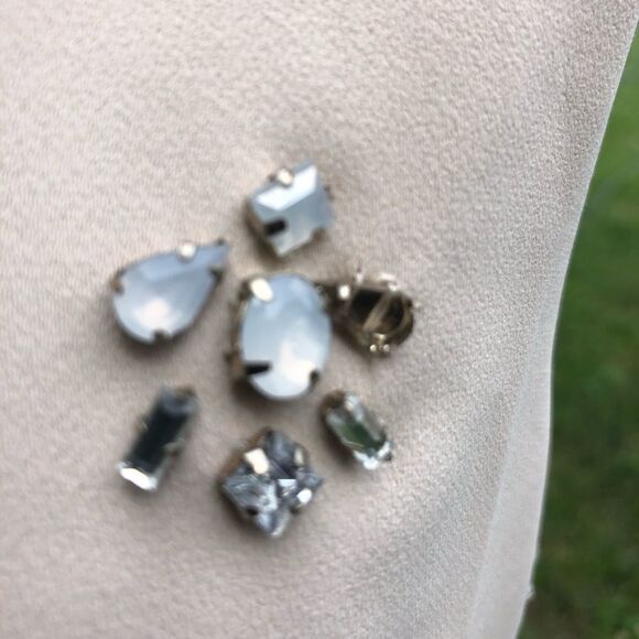 Ann Taylor cream jeweled sheath dress size 8 - Picture 7 of 8